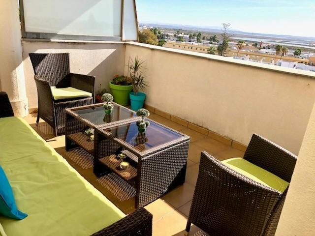 Gatu Premium Atico Parra, Parking, Piscina Comun, Terraza, Wifi Solo Familias O Grupos De Mayores De 25 Anos Lägenhet El Puerto de Santa María Exteriör bild